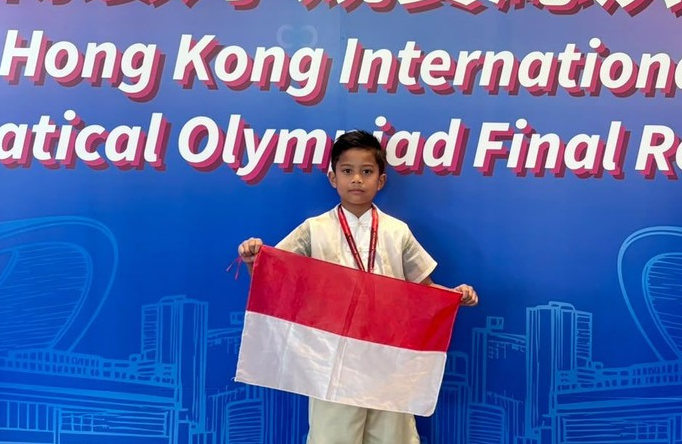 Siswa Indonesia Raih Emas dan Dua Penghargaan Khusus di HKIMO 2026